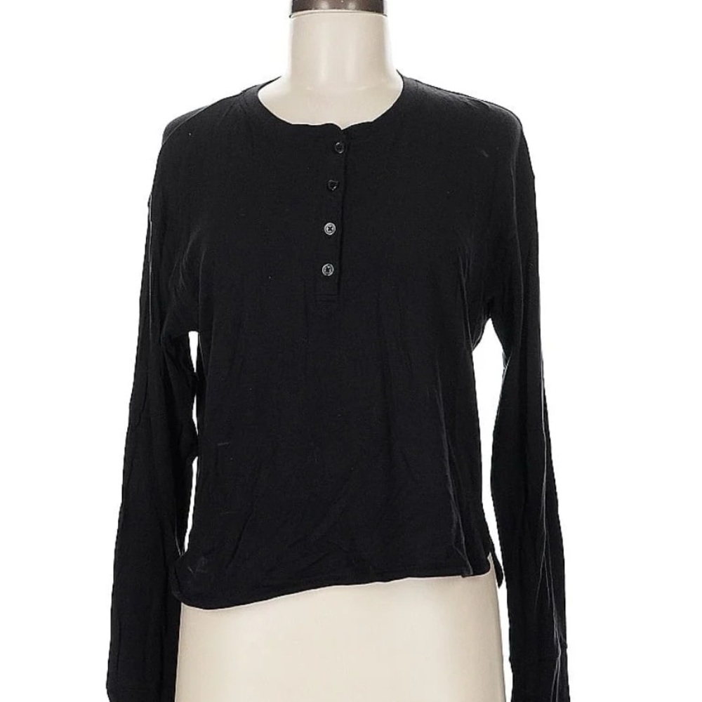 Athleta Black Kickin it Henley